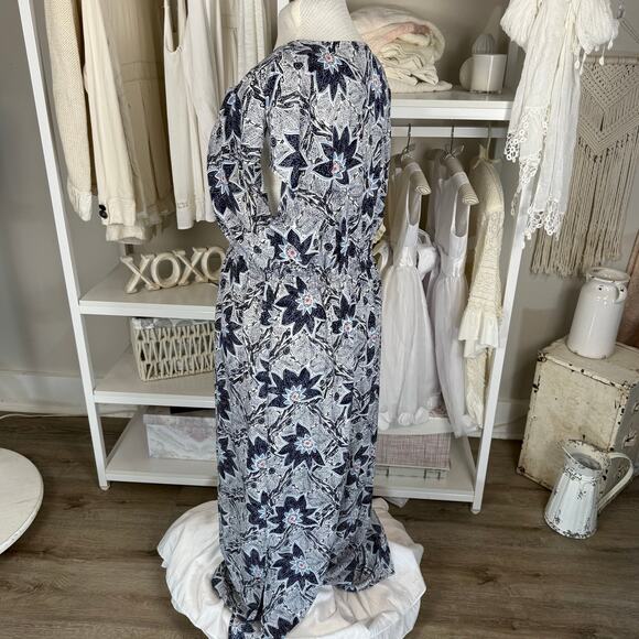 Foxcroft Black and White Floral Maxi Dress - Picture 3 of 9